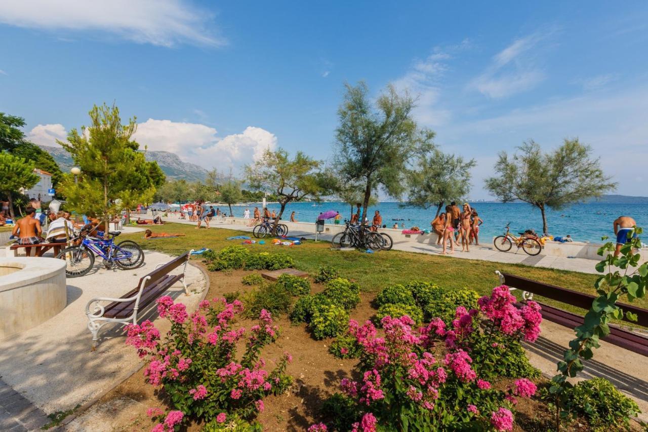 Seafront Apartments Karlo Kastela Luaran gambar